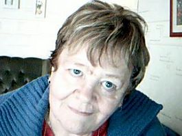 Profile picture for Maureen Moore